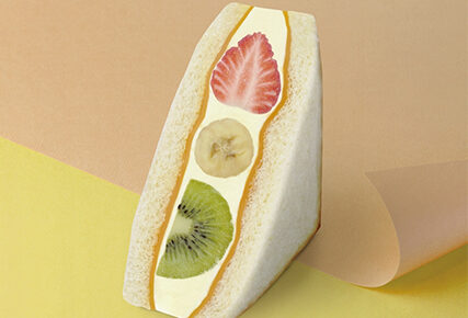 極生フルーツサンド‐3種のフルーツとミルクバターパール