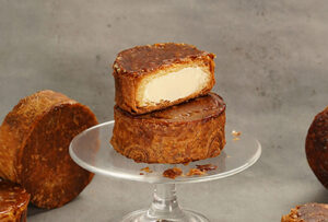 サクッとひんやり新感覚。「とろけるクイニーアマンアイス」発売のお知らせ